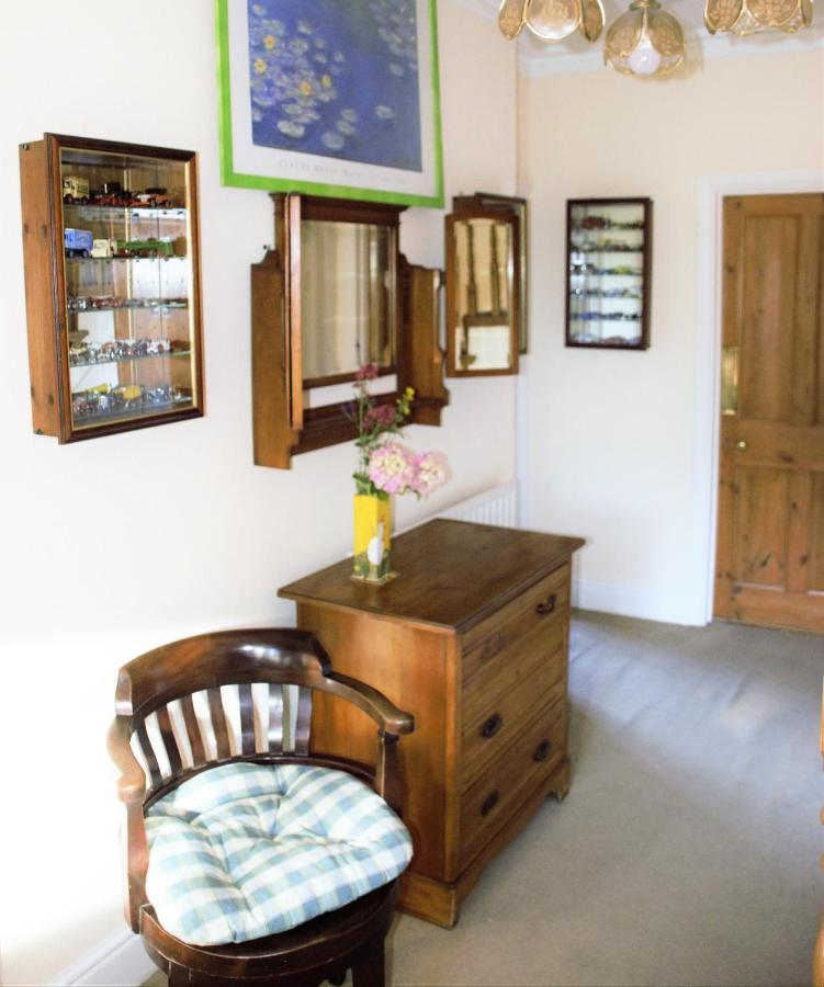 The Witterings Bed And Breakfast Chichester Exterior photo