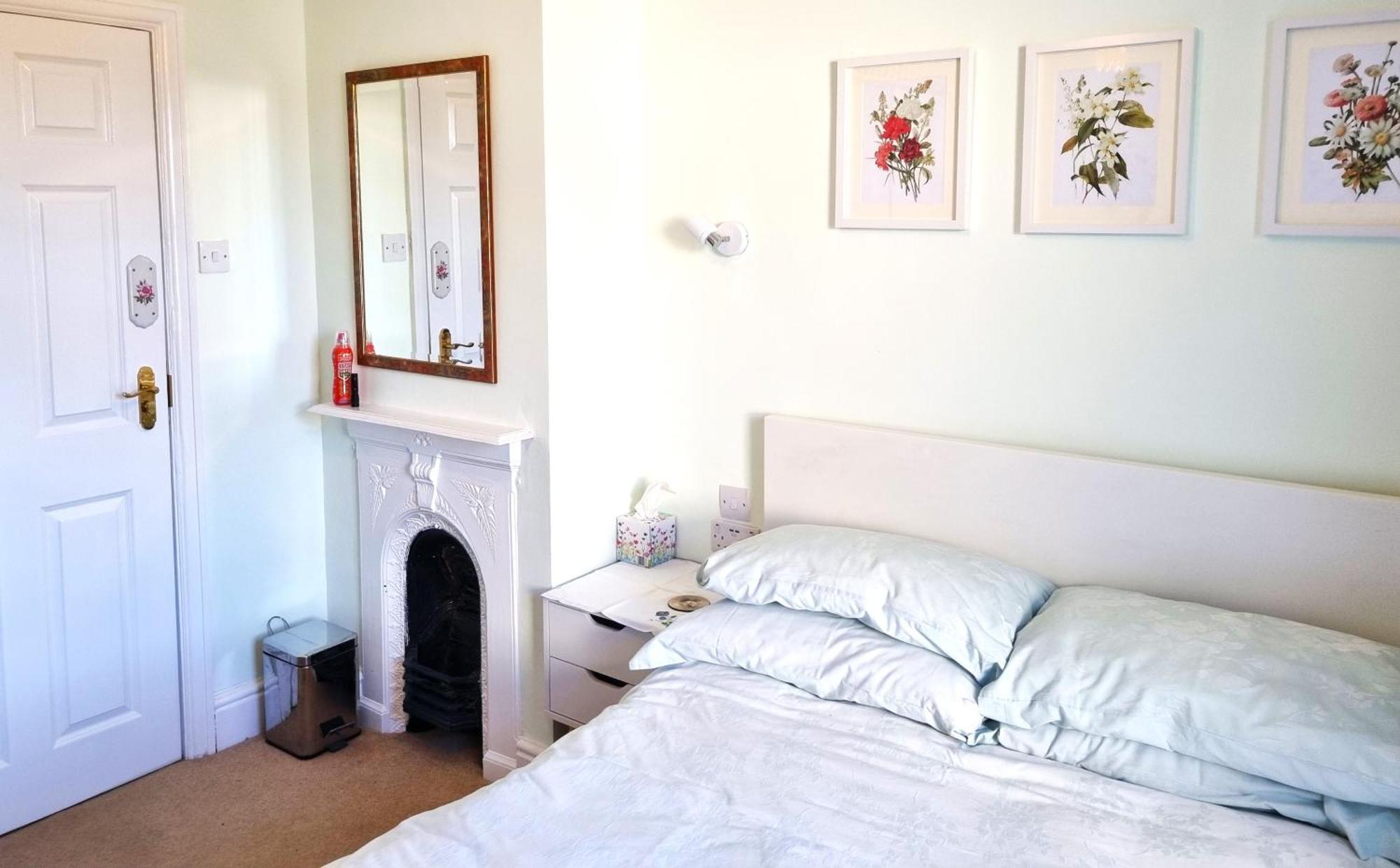 The Witterings Bed And Breakfast Chichester Exterior photo